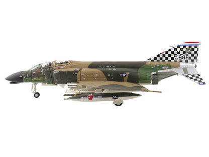 McDonnell Douglas F-4C Phantom II Fighter-Bomber Aircraft "63-7666 William Tell 57th FIS Keflavik Airport Iceland" (1977) United States Air Force "Air Power Series" 1/72 Diecast Model by Hobby Master by Hobby Master