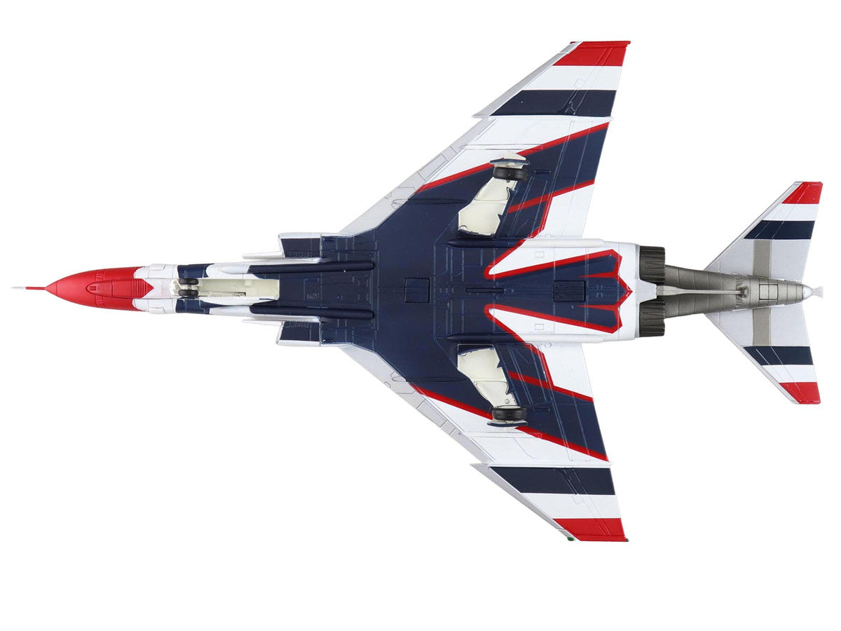McDonnell Douglas F-4E Phantom II Fighter-Bomber Aircraft "Thunderbirds with Decals for No.1 to 7 planes 1973/74 Season" United States Air Force "Air Power Series" 1/72 Diecast Model by Hobby Master by Hobby Master