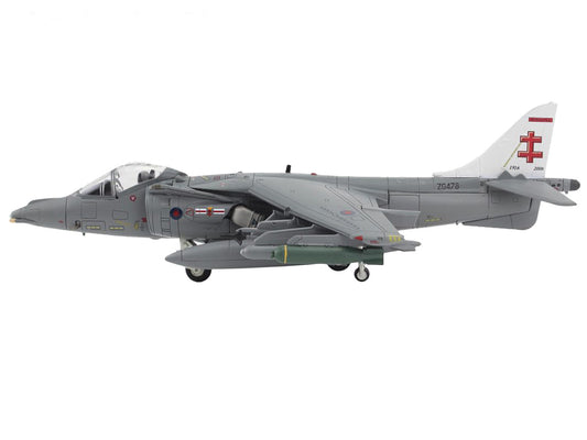 McDonnell Douglas AV-8B/British Harrier II GR.9A Aircraft "41 (R) Squadron RAF Coningsby Air Base" (2006) Royal Air Force "Air Power Series" 1/72 Diecast Model by Hobby Master by Hobby Master