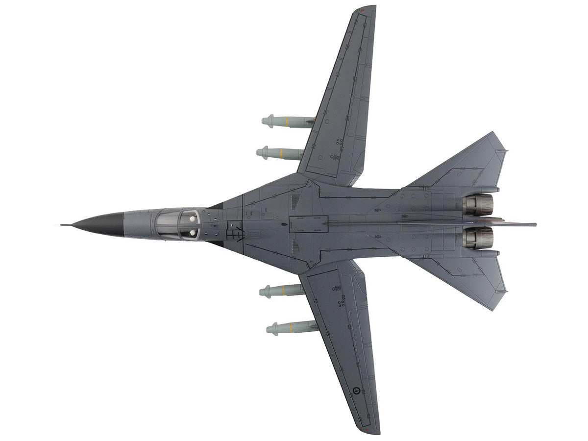 General Dynamics F-111C Pig Aircraft "90th Anniversary of No. 6 Squadron" (2007) Royal Australian Air Force "Air Power Series" 1/72 Diecast Model by Hobby Master by Hobby Master