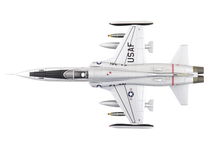 Northrop F-5A Freedom Fighter Aircraft "38381" (1960s) United States Air Force "Air Power Series" 1/72 Diecast Model by Hobby Master by Hobby Master