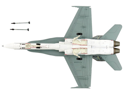 McDonnell Douglas F/A-18C Hornet Aircraft "VFA-15 Retro TAC Demo Jet VFA-106 Gladiators" (2017) United States Navy "Air Power Series" 1/72 Diecast Model by Hobby Master by Hobby Master