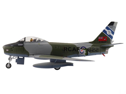 Canadair Sabre Mk.6 Fighter Aircraft "23622 430 Squadron" (1950s) Royal Canadian Air Force "Air Power Series" 1/72 Diecast Model by Hobby Master by Hobby Master