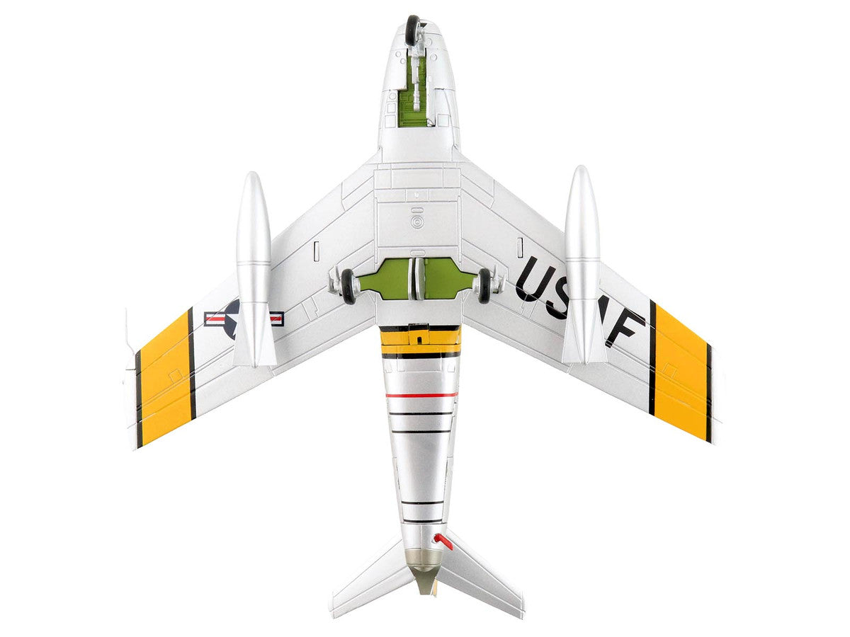 North American F-86E Sabre Fighter Aircraft "51-2752 Colonel George Andrew Davis Jr. 4th FIG 334th FIS" (1952) United States Air Force "Air Power Series" 1/72 Diecast Model by Hobby Master by Hobby Master