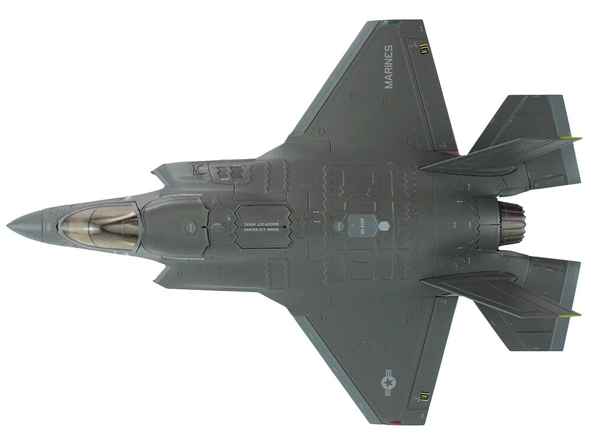 Lockheed Martin F-35B Lightning II Aircraft "Black Death VMFA-542 MCAS Cherry Point" (2023) United States Marine Corps "Air Power Series" 1/72 Diecast Model by Hobby Master by Hobby Master