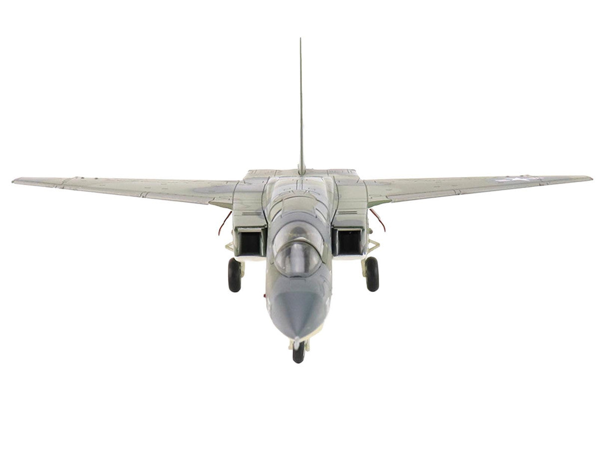 North American RA-5C Vigilante Aircraft "149313 RVAH-6 Fleurs Experimental Scheme USS Constellation" (1966) United States Navy "Air Power Series" 1/72 Diecast Model by Hobby Master by Hobby Master
