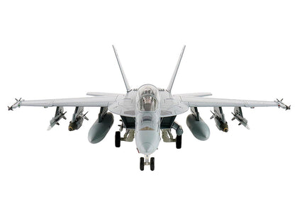 Boeing F/A-18F Super Hornet Fighter Aircraft "165875 Green Hornet VX-23 Salty Dogs NAS Patuxent River" (2011) United States Navy "Air Power Series" 1/72 Diecast Model by Hobby Master by Hobby Master