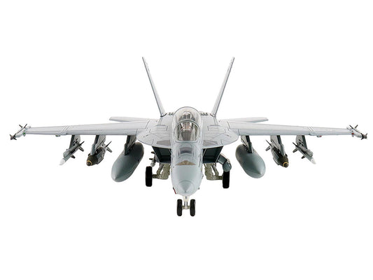 Boeing F/A-18F Super Hornet Fighter Aircraft "165875 Green Hornet VX-23 Salty Dogs NAS Patuxent River" (2011) United States Navy "Air Power Series" 1/72 Diecast Model by Hobby Master by Hobby Master