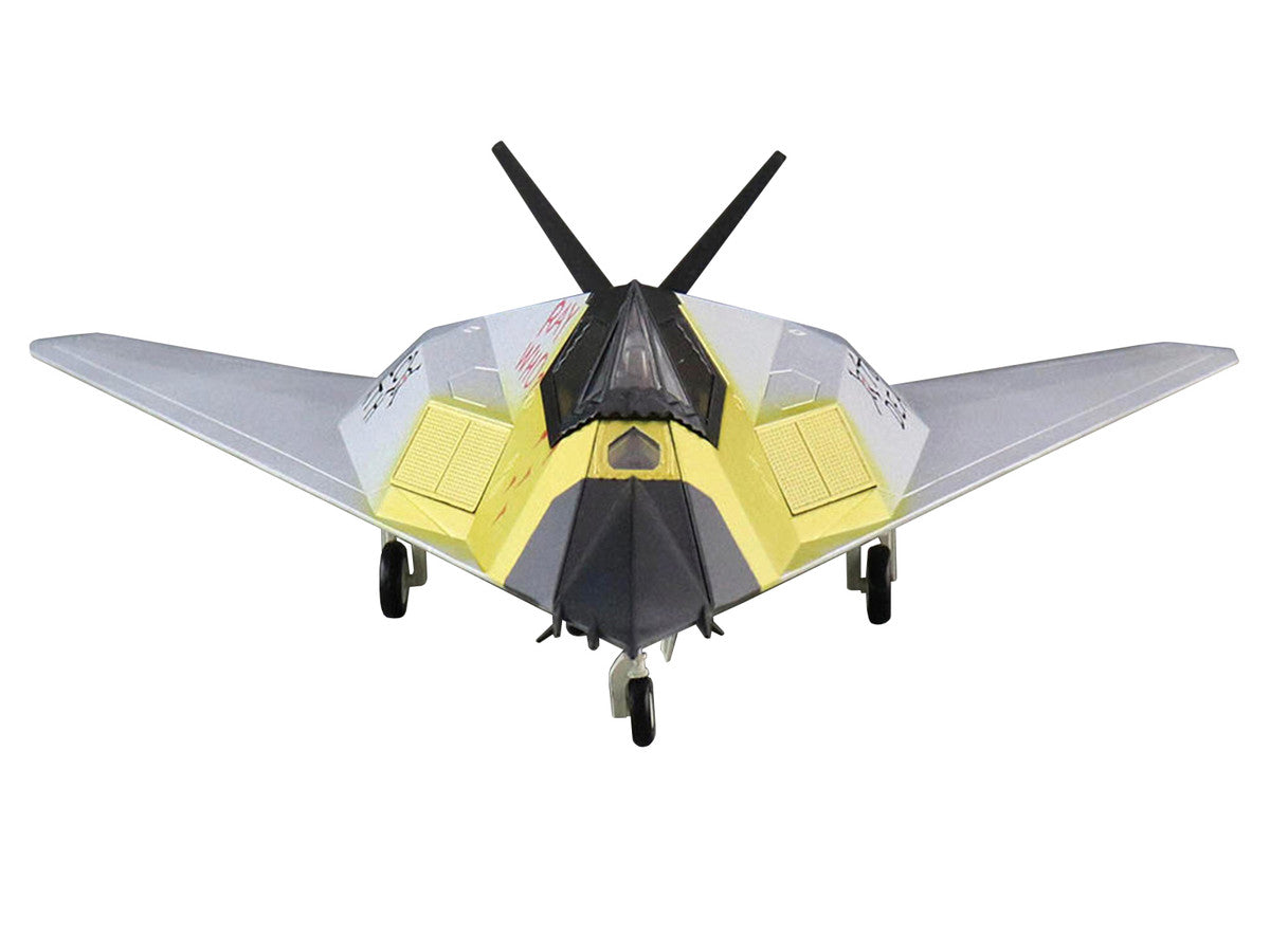 Lockheed F-117A Nighthawk Stealth Aircraft "Toxic Death" (1991) "Air Power Series" 1/72 Diecast Model by Hobby Master by Hobby Master