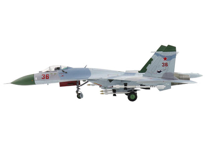 Sukhoi Su-27 Flanker-B Fighter Aircraft "Red 36 Barents Sea 941st IAP" (1987) Soviet Air Force "Air Power Series" 1/72 Diecast Model by Hobby Master by Hobby Master