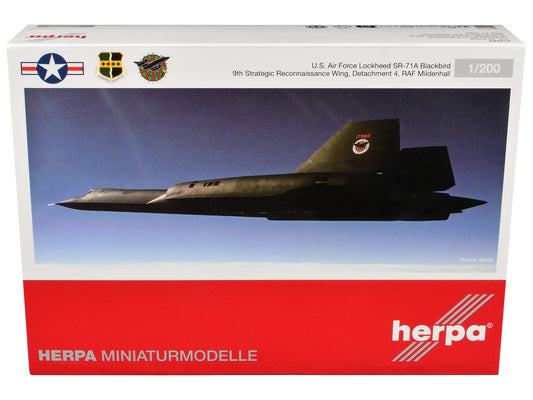 Lockheed SR-71A Blackbird Stealth Aircraft "9th Strategic Reconnaissance Wing Detachment 4 RAF Mildenhall" United States Air Force 1/200 Diecast Model Airplane by Herpa by Herpa