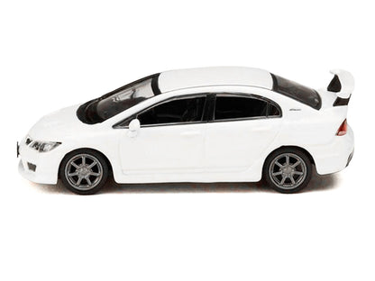 Honda Mugen Civic Type R (FD2) RHD (Right Hand Drive) Championship White "JDM64" Series 1/64 Diecast Model Car by Hobby Japan by Hobby Japan
