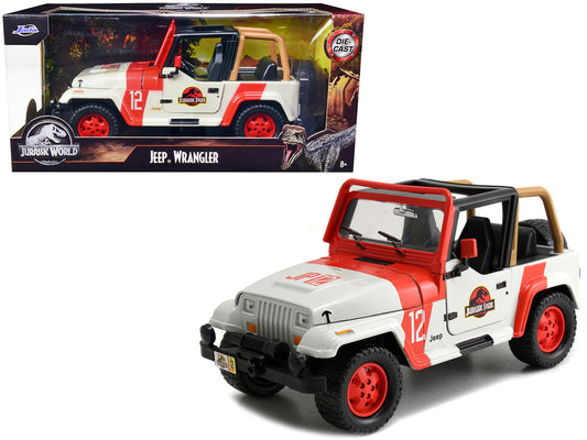 1992 Jeep Wrangler Jurassic World Movie 1/24 Diecast Model Car by Jada by Jada