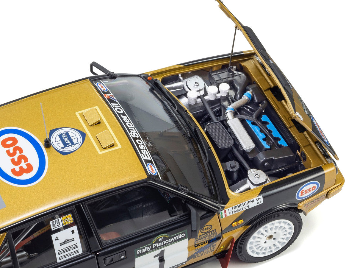 Lancia Delta HF 4WD #1 Fabrizio Tabaton - Luciano Tedeschini Winner "Rally Piancavallo" (1987) 1/18 Diecast Model Car by Kyosho by Kyosho