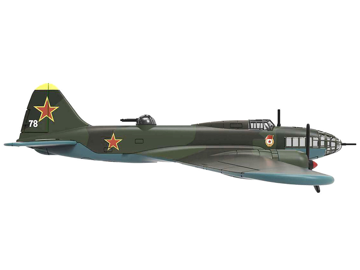 Ilyushin IL-4 Bomber Aircraft "Soviet Baltic Fleet Guards Regiment" (1942) "Planes of World War II" Series 1/144 Diecast Model Airplane by Luppa by Luppa