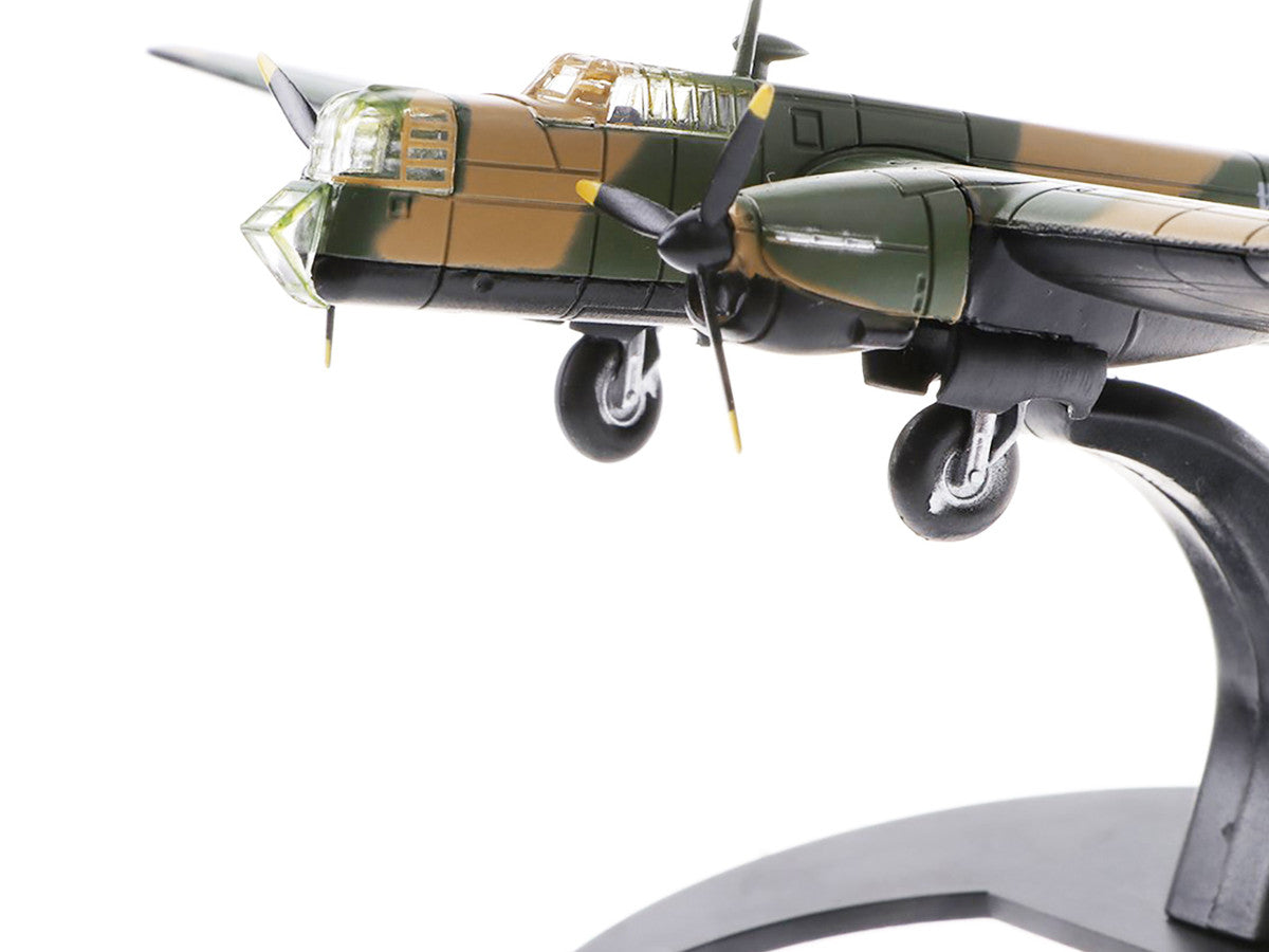 Armstrong Whitworth Whitley Mk.V Bomber Aircraft "No. 102 Squadron RAF Driffield" Royal Air Force (1940) "Planes of World War II" Series 1/144 Diecast Model Airplane by Luppa by Luppa