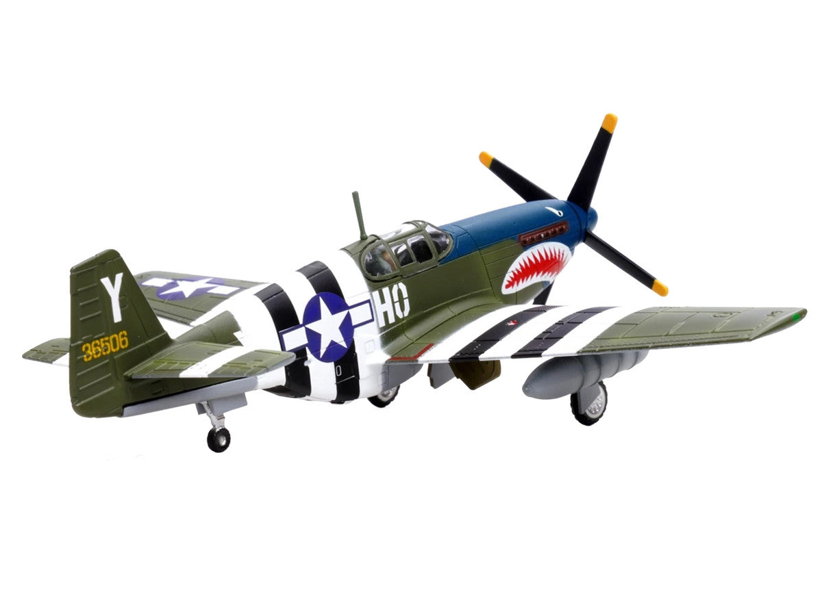 North American P-51B Mustang Aircraft "John Bennett 487th Fighter Squadron 352nd Fighter Group Blue-Nosed Bastards of Bodney RAF Bodney" (1944) United States Army Air Forces 1/72 Diecast Model Airplane by Legion by Legion