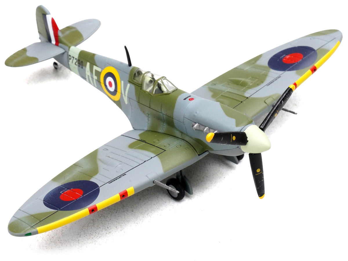 Supermarine Spitfire Mk IIa Fighter Aircraft "P7290 Air Fighting Development Unit RAF Duxford" (1942) Royal Air Force 1/72 Diecast Model by Legion by Legion