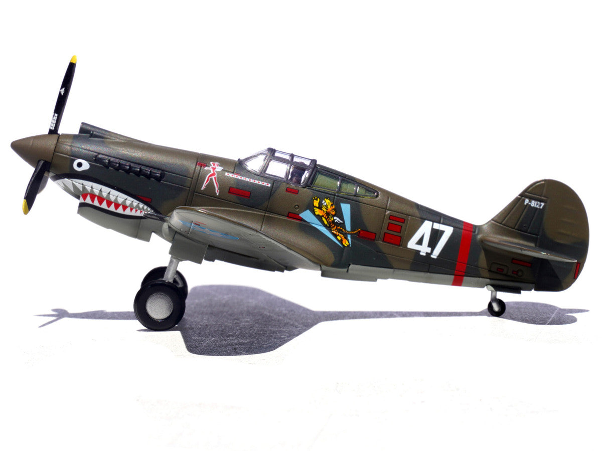 Curtiss P-40B/C Warhawk Fighter Aircraft "White 47 Robert T. Smith 3rd Squadron Hell's Angels Chinese Air Force Burma" (1942) 1st American Volunteer Group 1/72 Diecast Model Airplane by Legion by Legion