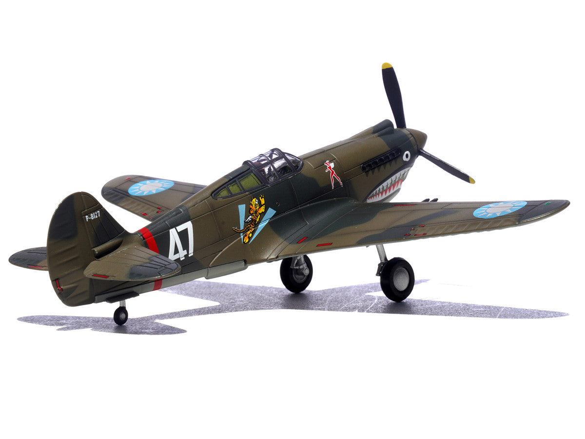 Curtiss P-40B/C Warhawk Fighter Aircraft "White 47 Robert T. Smith 3rd Squadron Hell's Angels Chinese Air Force Burma" (1942) 1st American Volunteer Group 1/72 Diecast Model Airplane by Legion by Legion