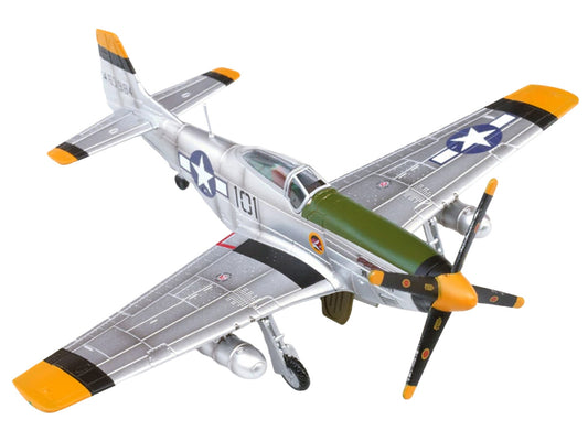 North American P-51D Mustang Aircraft "Margaret IV James Tapp 78th Fighter Squadron 15th Fighter Group Twentieth Air Force Iwo Jima" (1945) United States Army Air Forces 1/72 Diecast Model Airplane by Legion by Legion