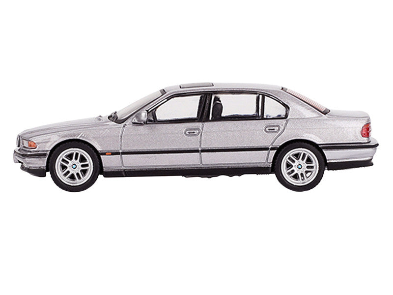 BMW 750IL Aspen Silver Metallic with Sun Roof Limited Edition 1/64 Diecast Model Car by Mini GT by Mini GT