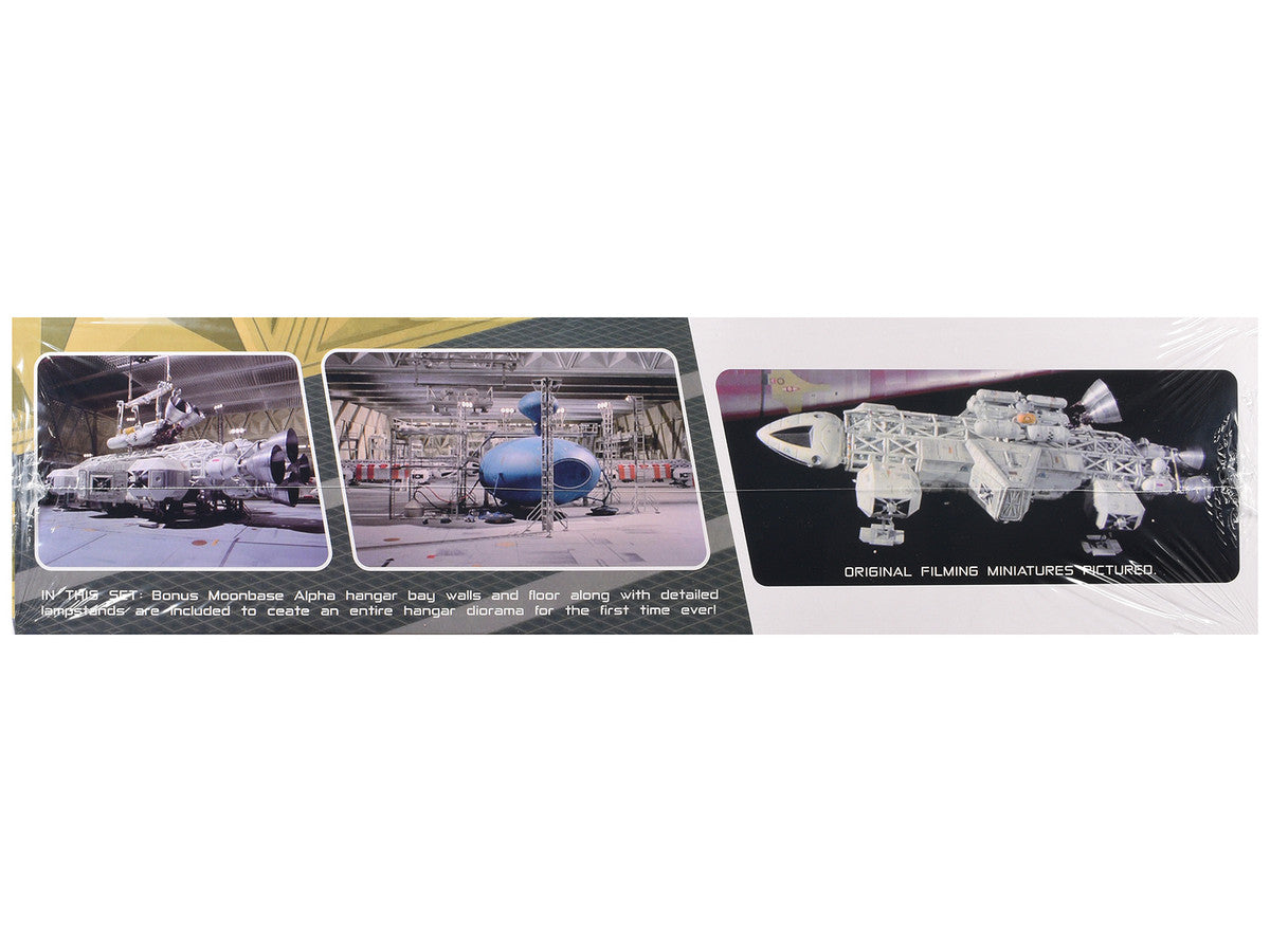 Skill 2 Model Kit Eagle Transporter Metamorph Edition "Space: 1999" (1975-1977) TV Series 1/48 Scale Model by MPC by MPC