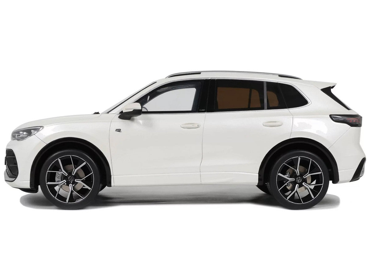 2024 Volkswagen Tiguan E Tsi R-Line Oryx White Pearl Limited Edition to 999 pieces Worldwide 1/18 Model Car by Otto Mobile by Otto Mobile