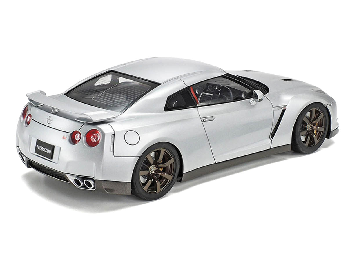 Model Kit Nissan GT-R (R35) 1/24 Scale Model by Tamiya by Tamiya