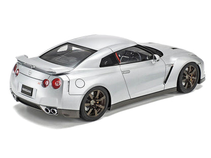 Model Kit Nissan GT-R (R35) 1/24 Scale Model by Tamiya by Tamiya
