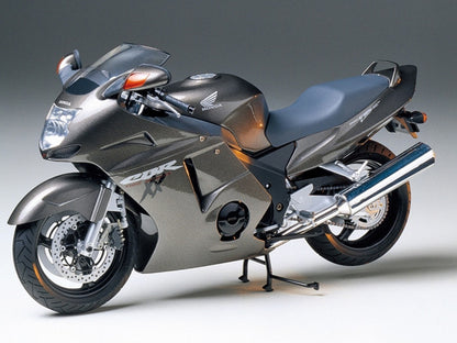 Model Kit Honda CBR 1100XX Motorcycle 1/12 Scale Model by Tamiya-1