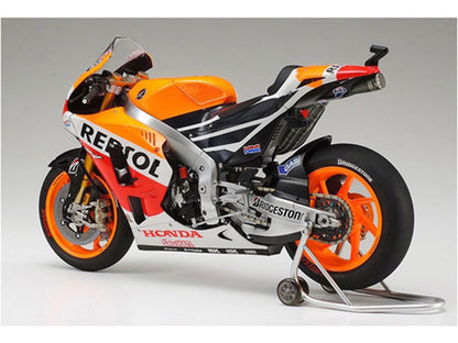 Model Kit Honda RC213V Motorcycle #93 Marc Marquez "Repsol Honda" Winner "Moto GP Championship" (2014) 1/12 Scale Model by Tamiya-2