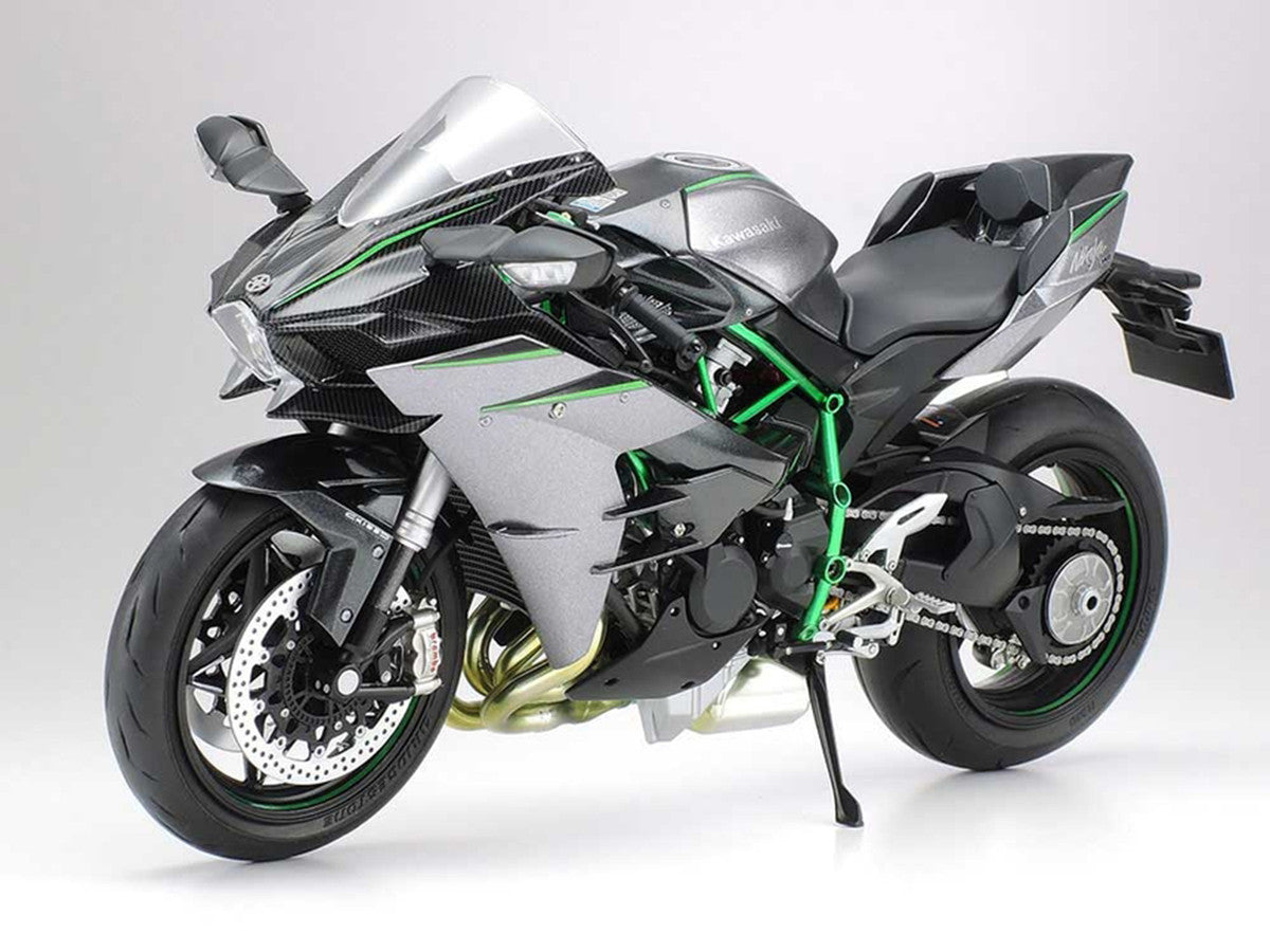 Model Kit Kawasaki Ninja H2 Carbon Motorcycle 1/12 Scale Model by Tamiya-2