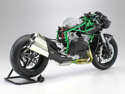 Model Kit Kawasaki Ninja H2 Carbon Motorcycle 1/12 Scale Model by Tamiya-4