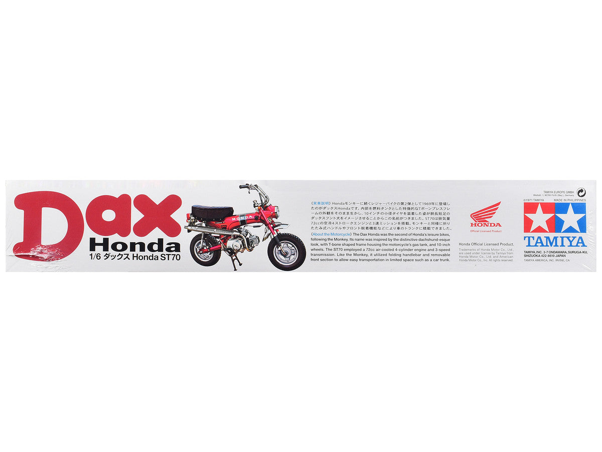 Model Kit Dax Honda Export 70 Motorcycle 1/6 Scale Model by Tamiya-4