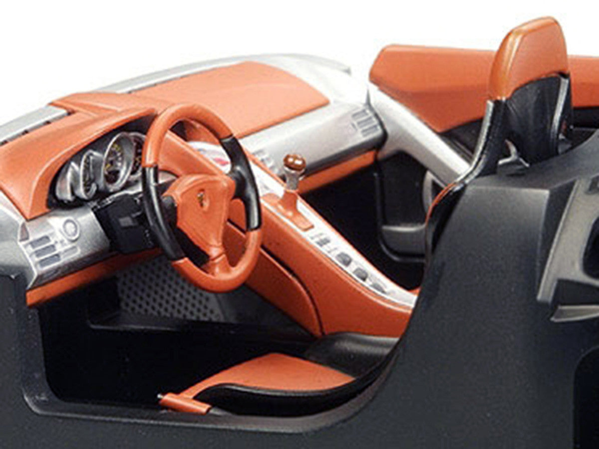Model Kit Porsche Carrera GT 1/24 Scale Model by Tamiya-3