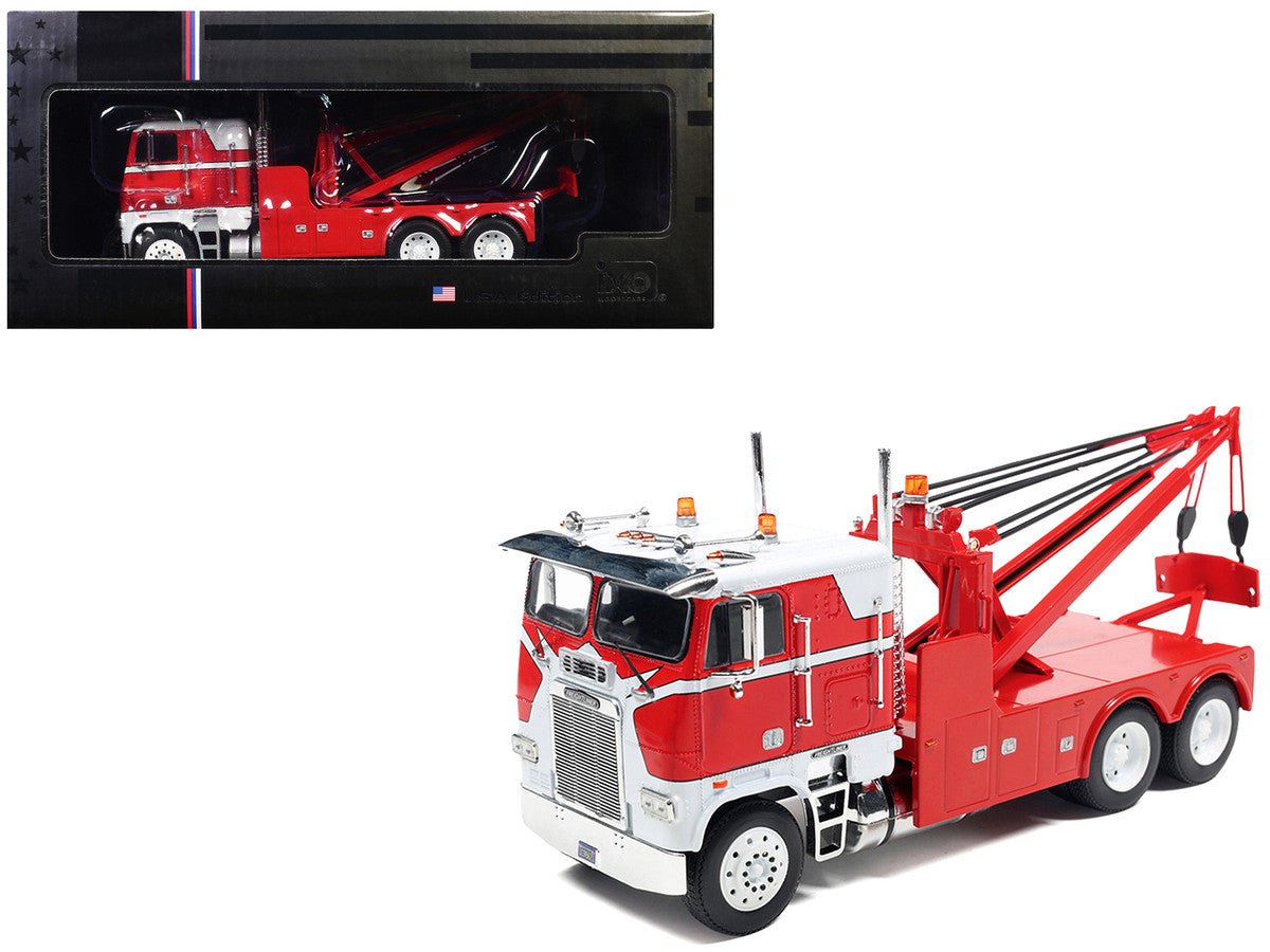 1987 Freightliner FLA Tow Truck Red and White 1/43 Diecast Model by IXO Models by IXO
