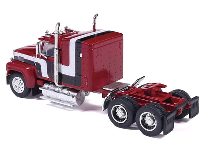 1978 Ford LTL-9000 Truck Tractor Red Metallic with Stripes 1/64 Diecast Model Car by IXO Models-2