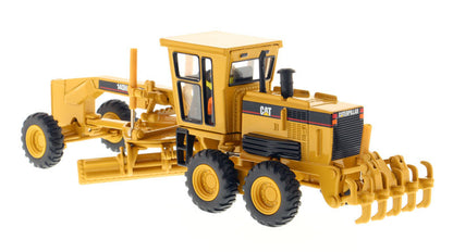 Cat Caterpillar 140H Motor Grader with Operator "Core Classics Series" 1/50 Diecast Model by Diecast Masters-2