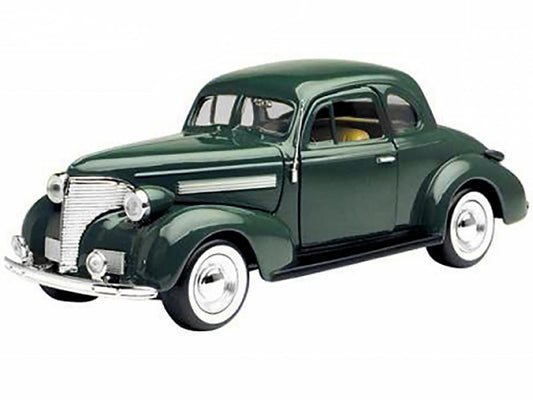 1939 Chevrolet Coupe Green 1/24 Diecast Model Car by Motormax by Motormax