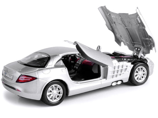 Mercedes McLaren SLR Silver 1/24 Diecast Model Car by Motormax by Motormax