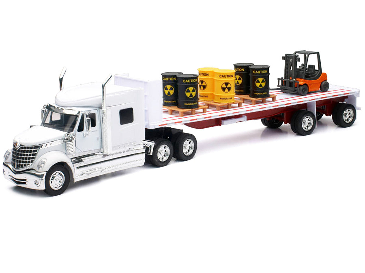 International Lonestar Flatbed Truck White with 6 Toxic Barrels 3 Pallets and Forklift "Long Haul Trucker" Series 1/32 Diecast Model by New Ray by New Ray