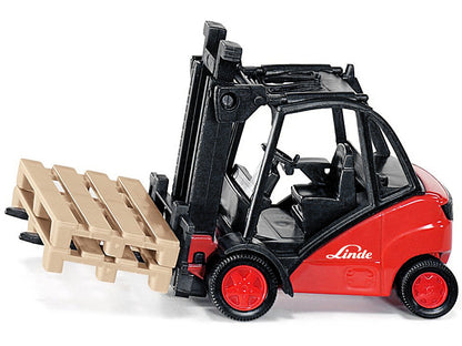 Linde Forklift Truck Red with 2 Pallet Accessories 1/50 Diecast Model by Siku by SIKU
